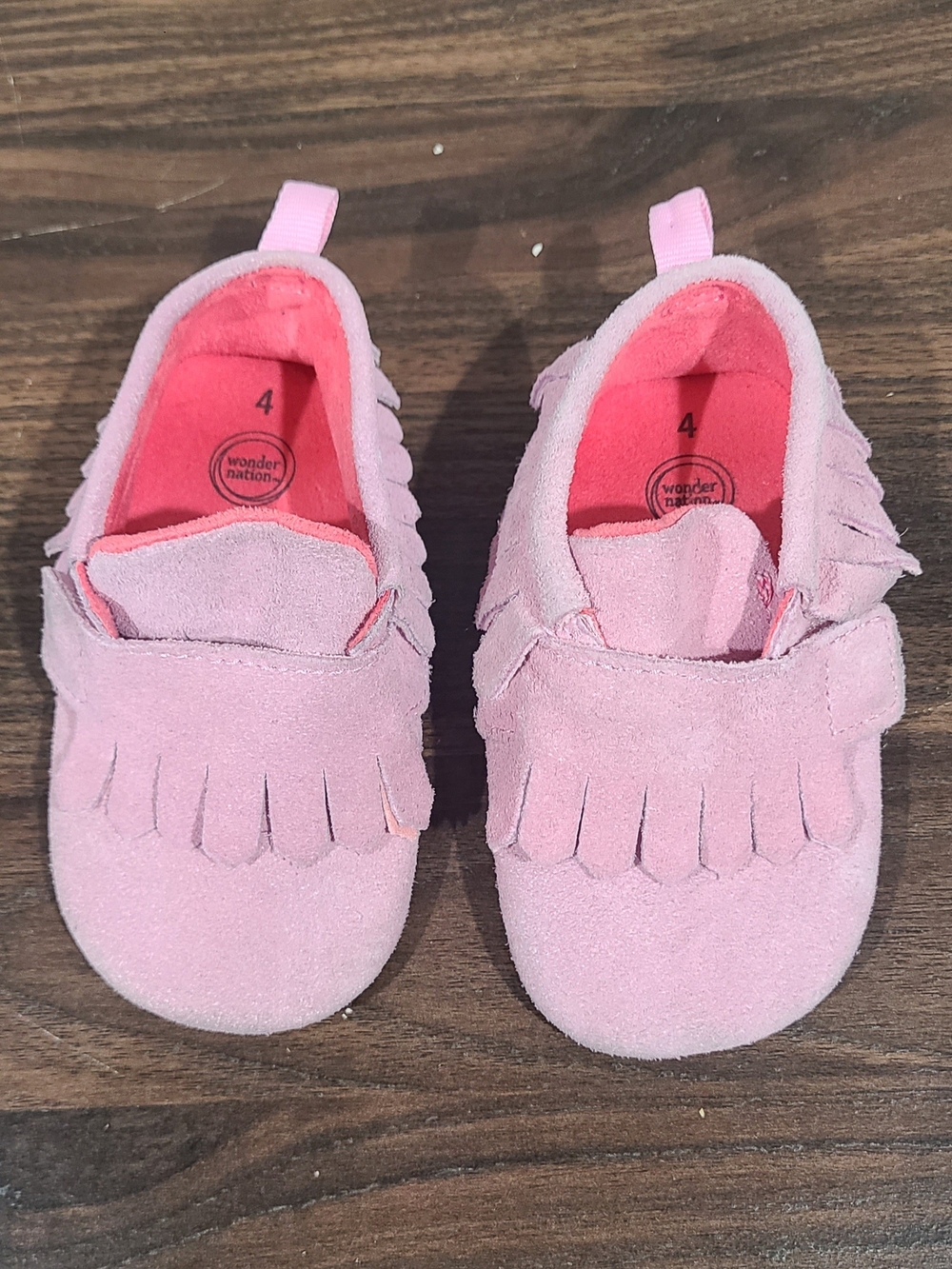 🎀Wonder Nation Light Pink Fringe Baby Moccasins, Size 4🎀